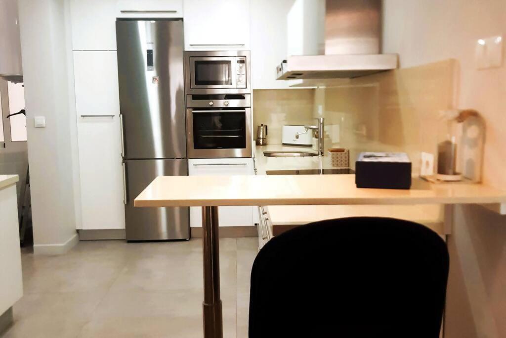 Apartamento Mendoza A Un Paso De La Playa Málaga Exterior foto