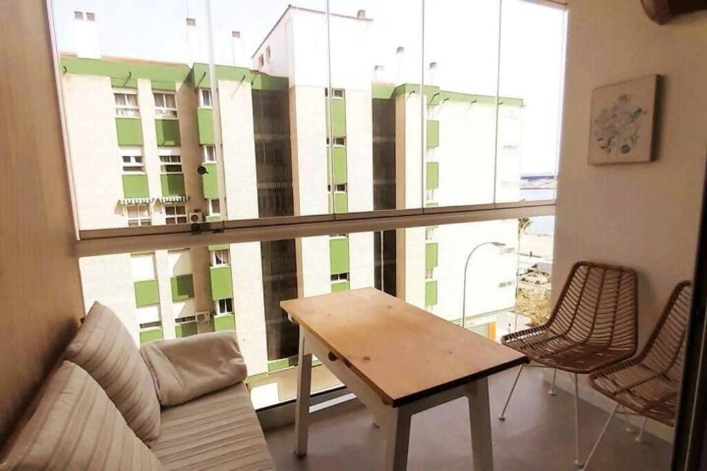 Apartamento Mendoza A Un Paso De La Playa Málaga Exterior foto